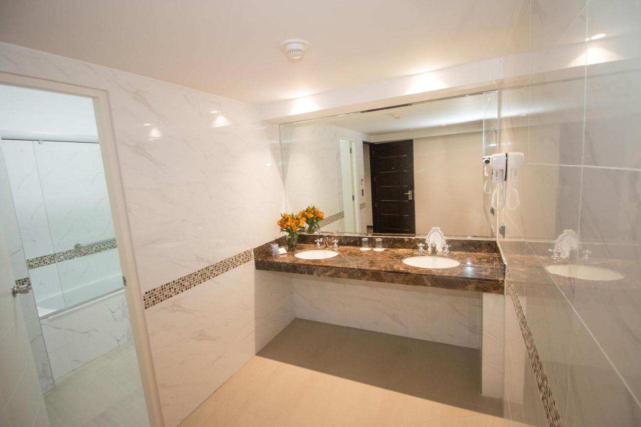Hotel Britania Crystal Collection ลิมา ภายนอก รูปภาพ